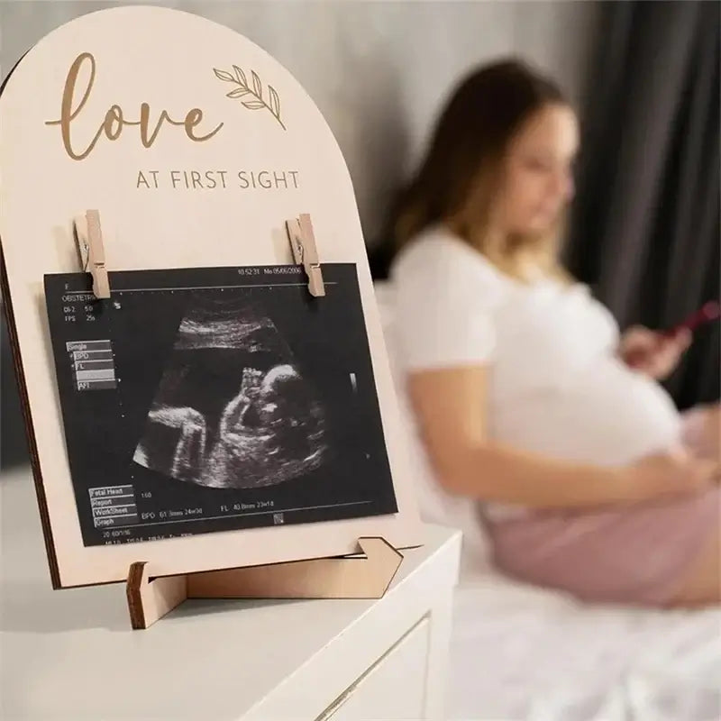 Wooden Baby Milestone Photo Prop for Newborn Memory Photos