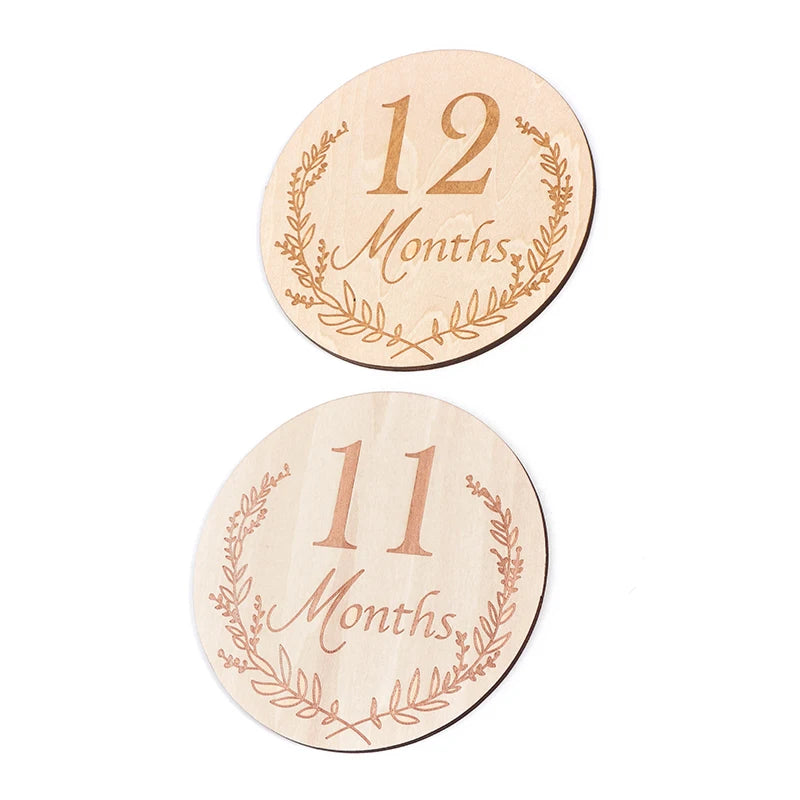 Wooden Baby Month Milestone Card Newborn Birth Month Birthday Teether Kids Photography Props Toy